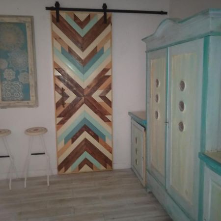 شقة Sanlúcar de Barrameda  في Curioso Apartamento Tipo Loft De 25 M Cuadrados المظهر الخارجي الصورة
